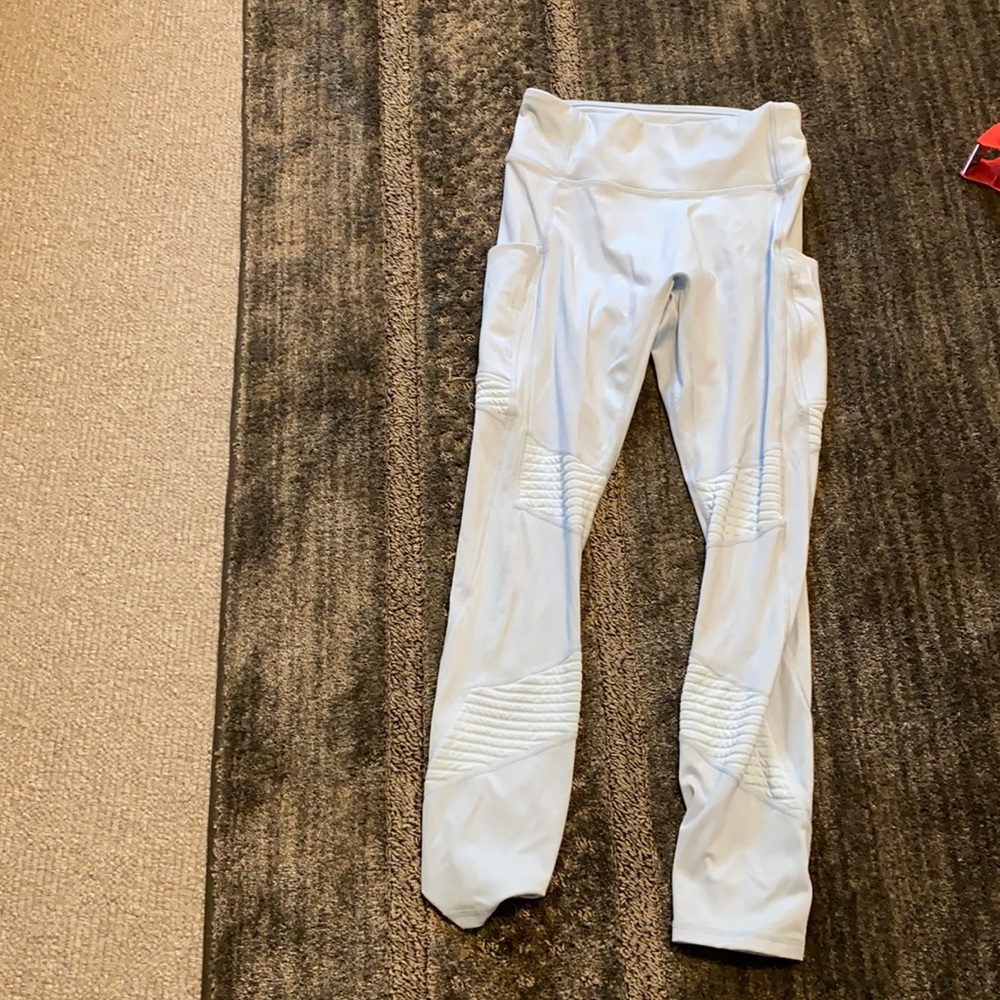 Light blue leggings